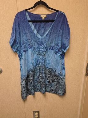 ONE WORLD Blue Ombre Paisley V-Neck Tunic